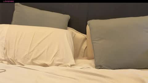 Mark online show from 03/28/26, 05:23