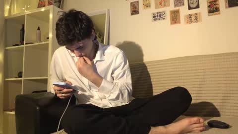 Mark online show from 11/03/25, 03:13