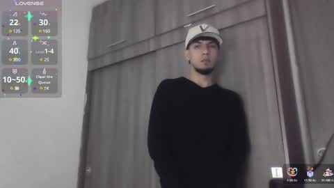 Snapshot of mark_rut chatting on 12/24/24, 03:38 MODEL Mark Rut online show from 12/24/24, 03:38