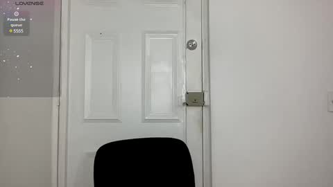 Snapshot of mark_rut chatting on 02/17/25, 06:20 MODEL Mark Rut online show from 02/17/25, 06:20