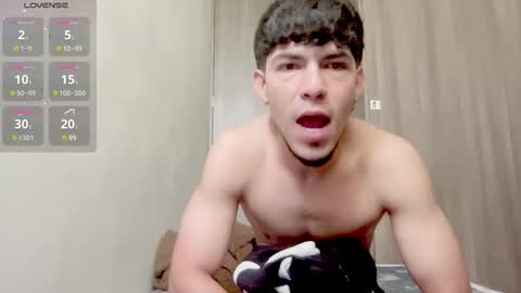 Snapshot of mark_rut chatting on 02/17/25, 04:48 MODEL Mark Rut online show from 02/17/25, 04:48