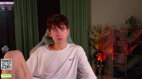 Mark online show from 10/30/25, 05:24