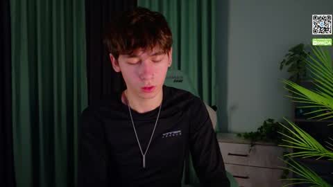 Mark online show from 01/12/26, 01:16