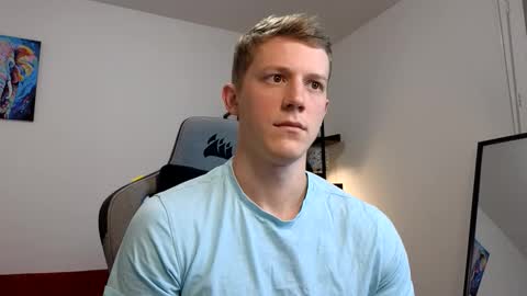 Snapshot of mark_shturman chatting on 12/22/25, 05:15 mark_shturman online show from 12/22/25, 05:15