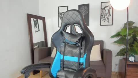 Snapshot of mark_x23 chatting on 04/05/26, 02:31 mark_x23 online show from 04/05/26, 02:31