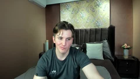 Mark online show from 11/14/25, 09:30