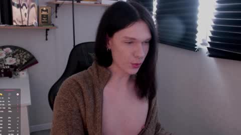 Mark online show from 02/09/25, 01:03