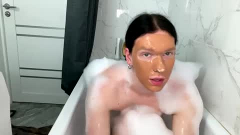 Mark online show from 02/21/25, 11:33