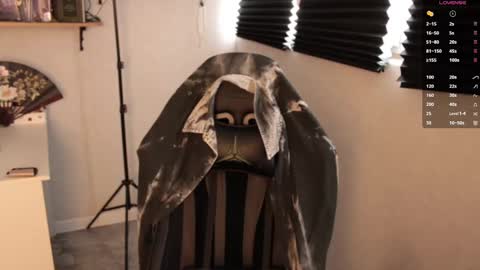 Mark online show from 02/23/25, 11:22