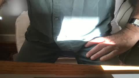 marklondonguy2023 online show from 09/22/25, 09:11