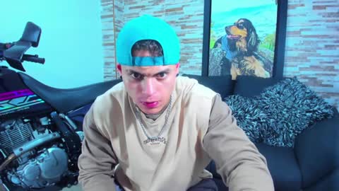 Sebastian online show from 12/11/24, 07:31