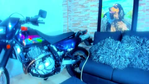 Sebastian online show from 02/10/25, 05:19