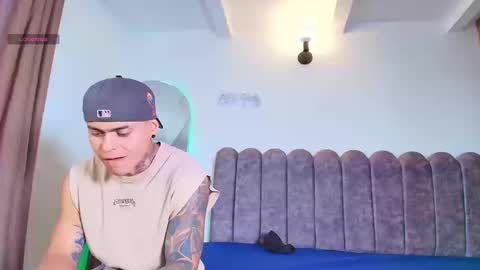 Sebastian online show from 10/31/25, 09:05