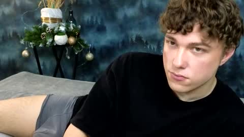 markshot_ online show from 12/18/25, 05:08