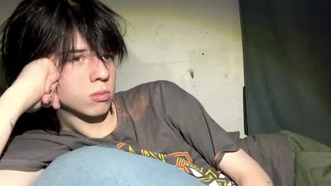 Snapshot of marksus_vasabi chatting on 04/24/26, 05:15 Mark online show from 04/24/26, 05:15