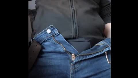 markus81xxx online show from 02/19/25, 03:49