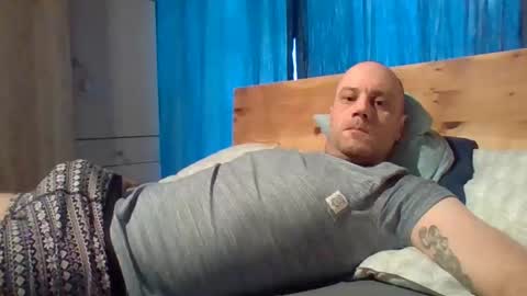 markus_7 online show from 02/18/25, 12:28