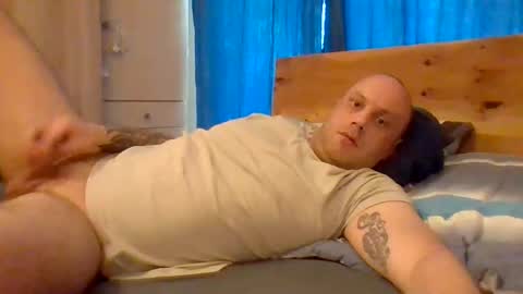 Snapshot of markus_7 chatting on 06/03/26, 02:33 markus_7 online show from 06/03/26, 02:33