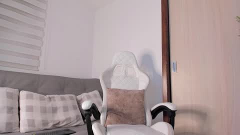 Snapshot of markus_blass chatting on 12/07/24, 01:14 markus... Y online show from 12/07/24, 01:14