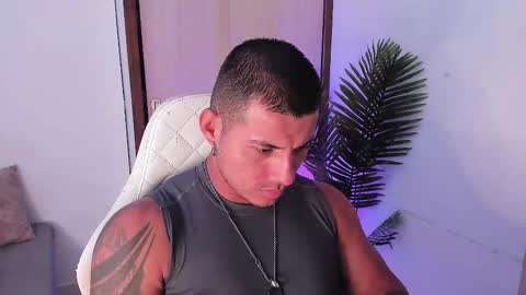 Snapshot of markus_blass chatting on 09/26/25, 03:27 markus... Y online show from 09/26/25, 03:27