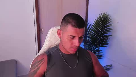 Snapshot of markus_blass chatting on 10/06/25, 06:49 markus... Y online show from 10/06/25, 06:49