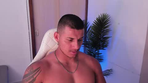 Snapshot of markus_blass chatting on 10/07/25, 07:22 markus... Y online show from 10/07/25, 07:22