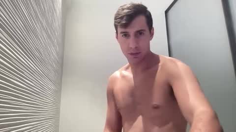 Snapshot of markwestdala chatting on 11/30/25, 01:26 Mark19 online show from 11/30/25, 01:26