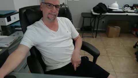 Snapshot of marky0029 chatting on 05/17/26, 08:49 marky0029 online show from 05/17/26, 08:49