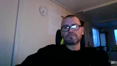 markyhowudoin online show from 11/01/25, 06:37