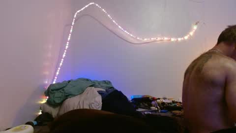 Snapshot of markymark101825061 chatting on 02/08/25, 02:26 markymark101825061 online show from 02/08/25, 02:26