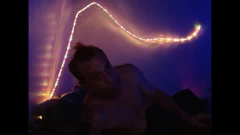 Snapshot of markymark101825061 chatting on 02/09/25, 01:35 markymark101825061 online show from 02/09/25, 01:35