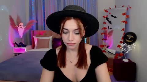 MarlaDewis online show from 10/25/25, 10:56