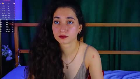 Snapshot of marlenerios chatting on 11/07/25, 06:02 marlenerios online show from 11/07/25, 06:02