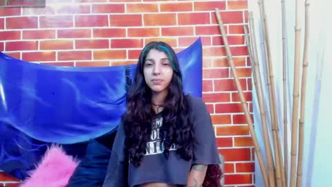 mar online show from 01/11/25, 11:34