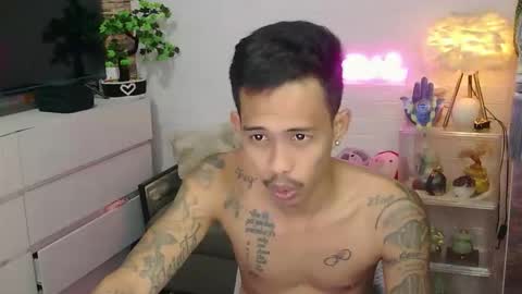 Snapshot of marlmoreno10 chatting on 04/17/26, 12:35 marlmoreno10 online show from 04/17/26, 12:35