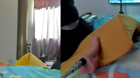 Snapshot of marlyn_black chatting on 04/19/26, 07:27 marlyn_black online show from 04/19/26, 07:27