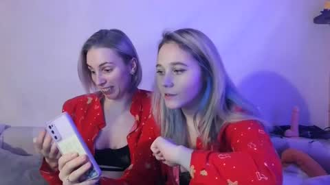 Snapshot of marmaladeli chatting on 12/14/24, 08:51 MarmaladeLi online show from 12/14/24, 08:51