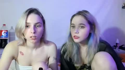 Snapshot of marmaladeli chatting on 12/29/24, 08:04 MarmaladeLi online show from 12/29/24, 08:04