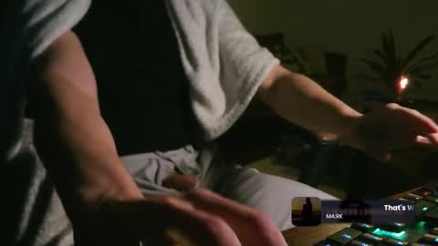 Snapshot of marnieccc chatting on 10/11/25, 08:18 marnieccc online show from 10/11/25, 08:18