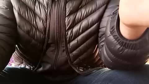 Snapshot of marocreda33 chatting on 12/23/24, 10:10 marocreda33 online show from 12/23/24, 10:10