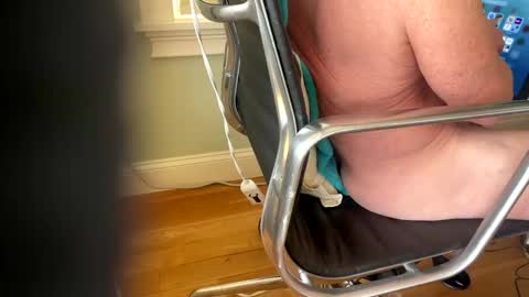 Snapshot of married_cummer chatting on 04/06/26, 02:07 married_cummer online show from 04/06/26, 02:07