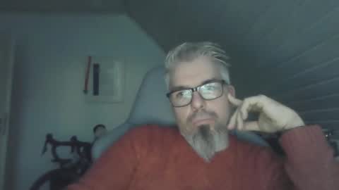 Snapshot of marriedcock1980 chatting on 12/03/24, 03:11 marriedcock1980 online show from 12/03/24, 03:11