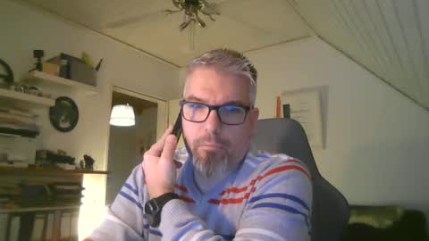 Snapshot of marriedcock1980 chatting on 01/13/25, 07:21 marriedcock1980 online show from 01/13/25, 07:21