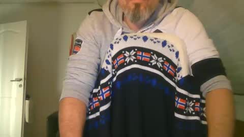 Snapshot of marriedcock1980 chatting on 01/24/25, 04:17 marriedcock1980 online show from 01/24/25, 04:17