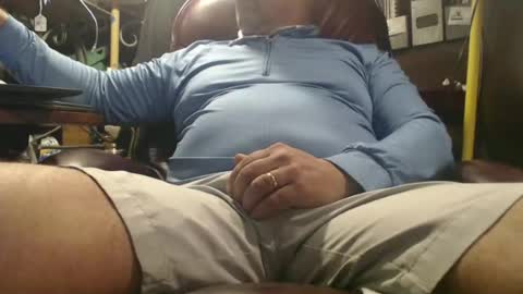Snapshot of marrieddad19751975 chatting on 06/18/26, 04:57 only fans marrieddad19751975 online show from 06/18/26, 04:57