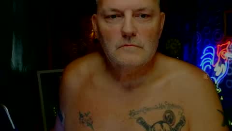 Snapshot of marriedguyold chatting on 07/13/26, 02:42 marriedguyold online show from 07/13/26, 02:42