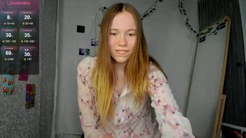 Snapshot of marryjanes chatting on 04/15/26, 07:58 marryjanes online show from 04/15/26, 07:58