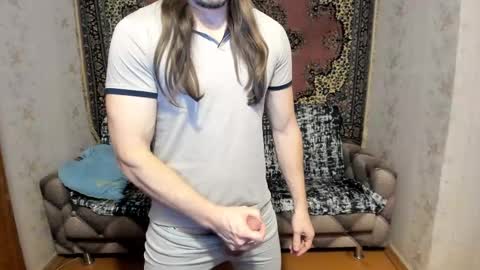 Snapshot of marryplz chatting on 02/28/25, 02:31 Alan online show from 02/28/25, 02:31