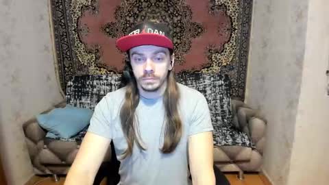 Snapshot of marryplz chatting on 03/01/25, 08:10 Alan online show from 03/01/25, 08:10