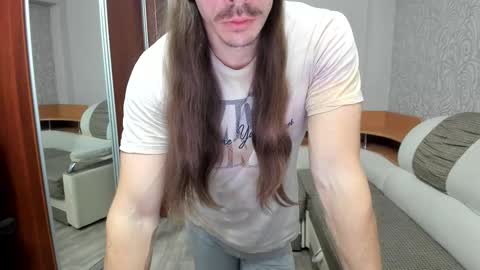 Snapshot of marryplz chatting on 10/04/25, 06:17 Alan online show from 10/04/25, 06:17